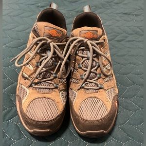 Merrell women’s work shoes